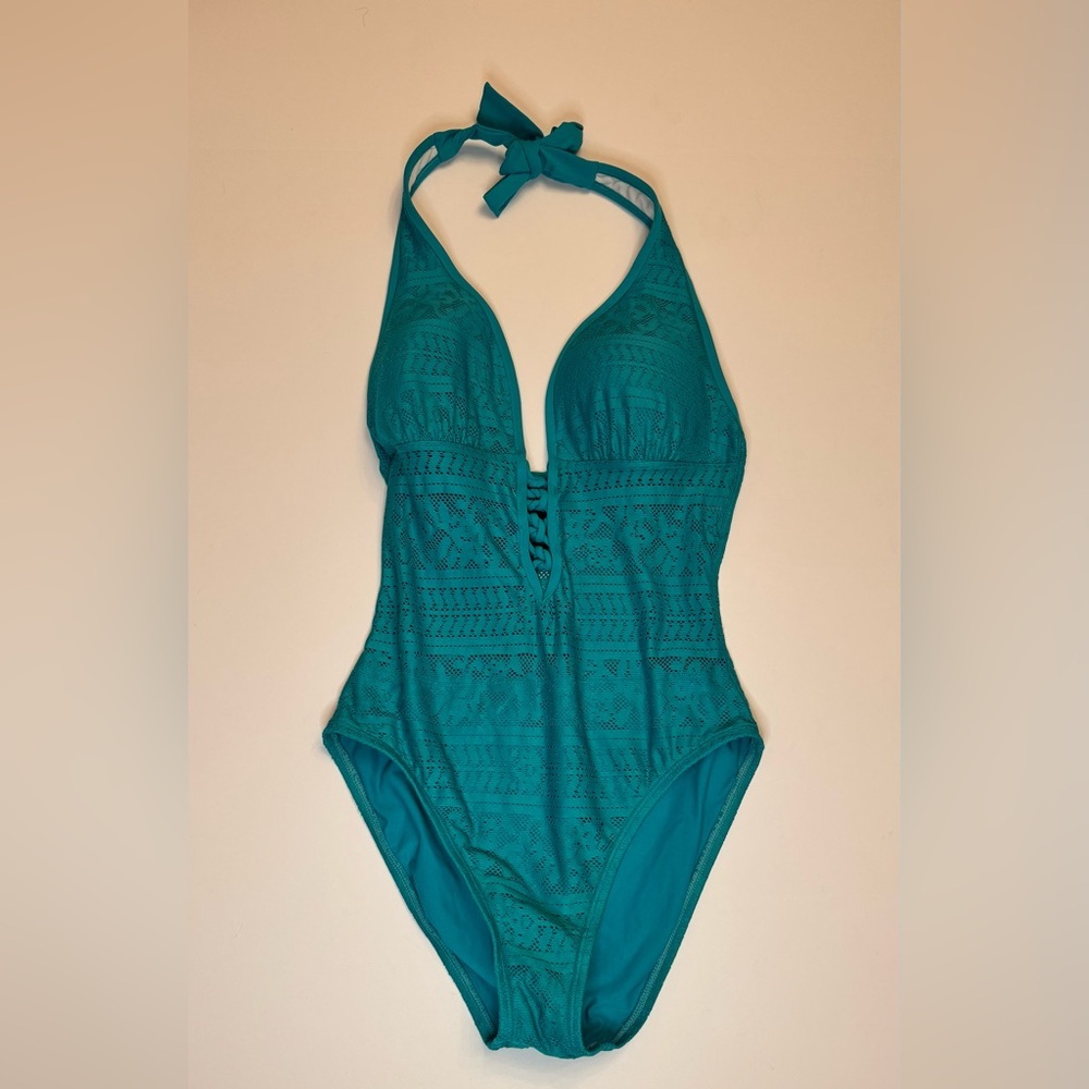 Bleu Rod Beattie Teal Crochet Halter One Piece Swimsuit Size 6